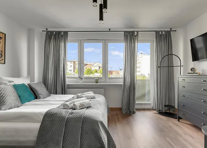 Skwer Kosciuszki By Downtown *