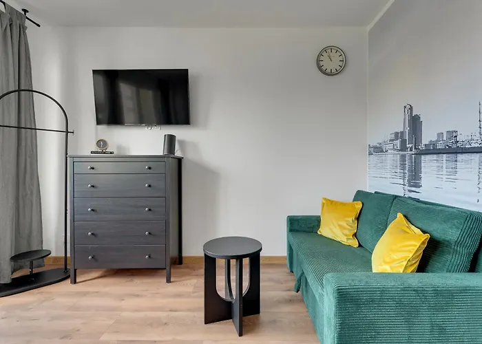 Skwer Kosciuszki By Downtown * Гдиня